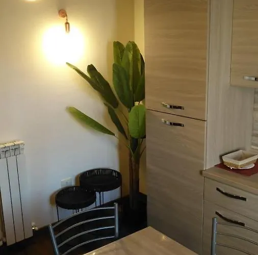 Garibaldi Bilocale E Monolocale In Centro A Terzo E Piano * Foligno